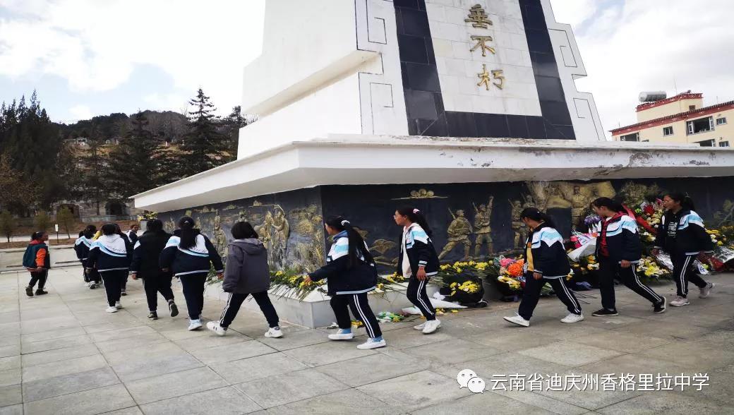 1639812368680027906.jpg 8.jpg